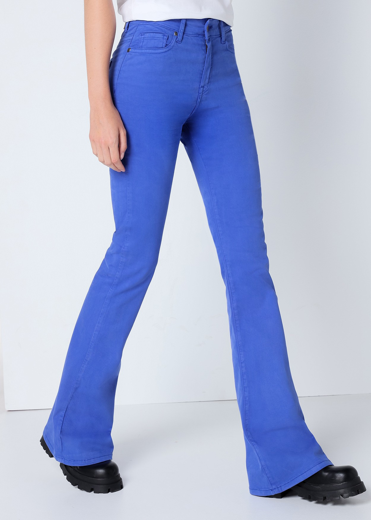 CARLA HELEN - Pantalon Couleur Taille Haute | Coupe Évasé | Taille en pouces Cimarron