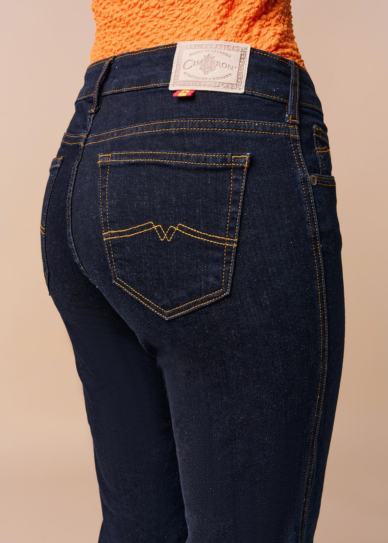 CLAUDIA KYRA - Jeans Taille Basse | Coupe Droite  | Taille en pouces Cimarron