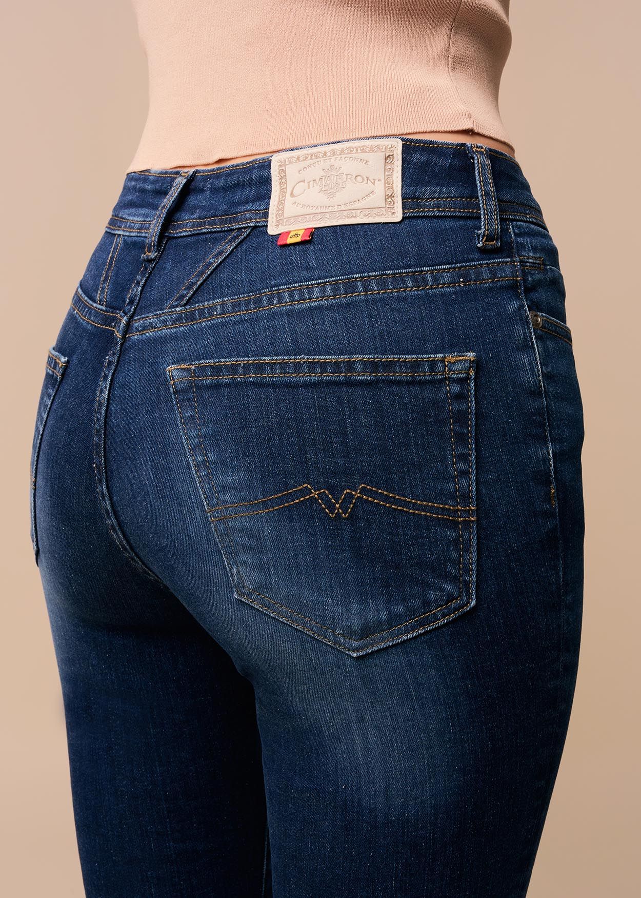 GRACIA HUGO - Jeans  Taille Haute| Boot cut  | Taille en pouces Cimarron