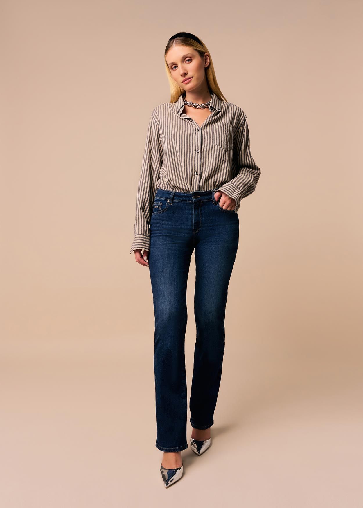 CLAUDIA KYRA - Jeans Taille Basse| Coupe Droite  | Taille en pouces Cimarron