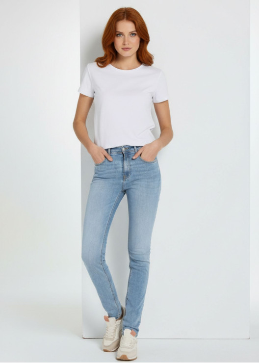 Jeans slim taille haute...