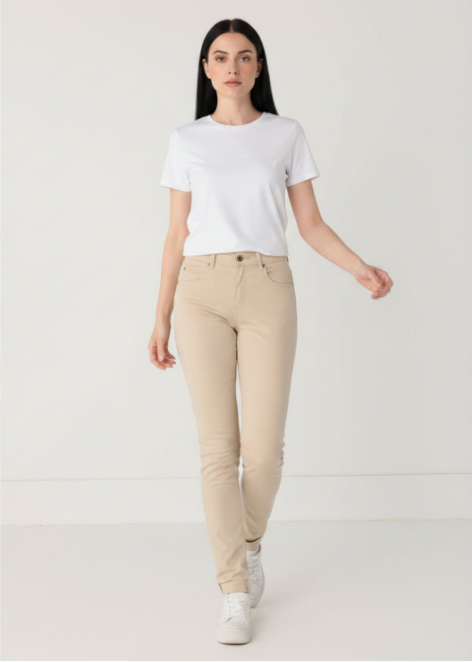 Pantalon slim satiné beige...