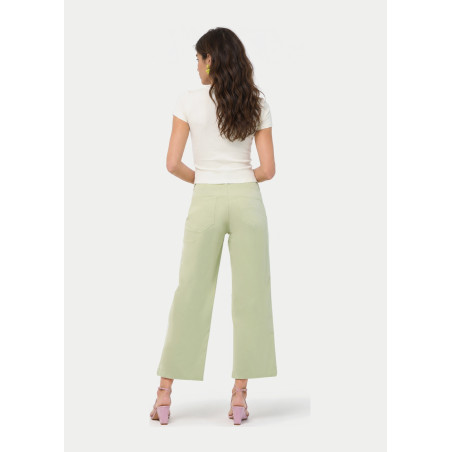 Jean large droit court vert aurora-enova femme