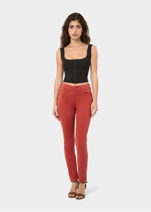 Pantalon slim...