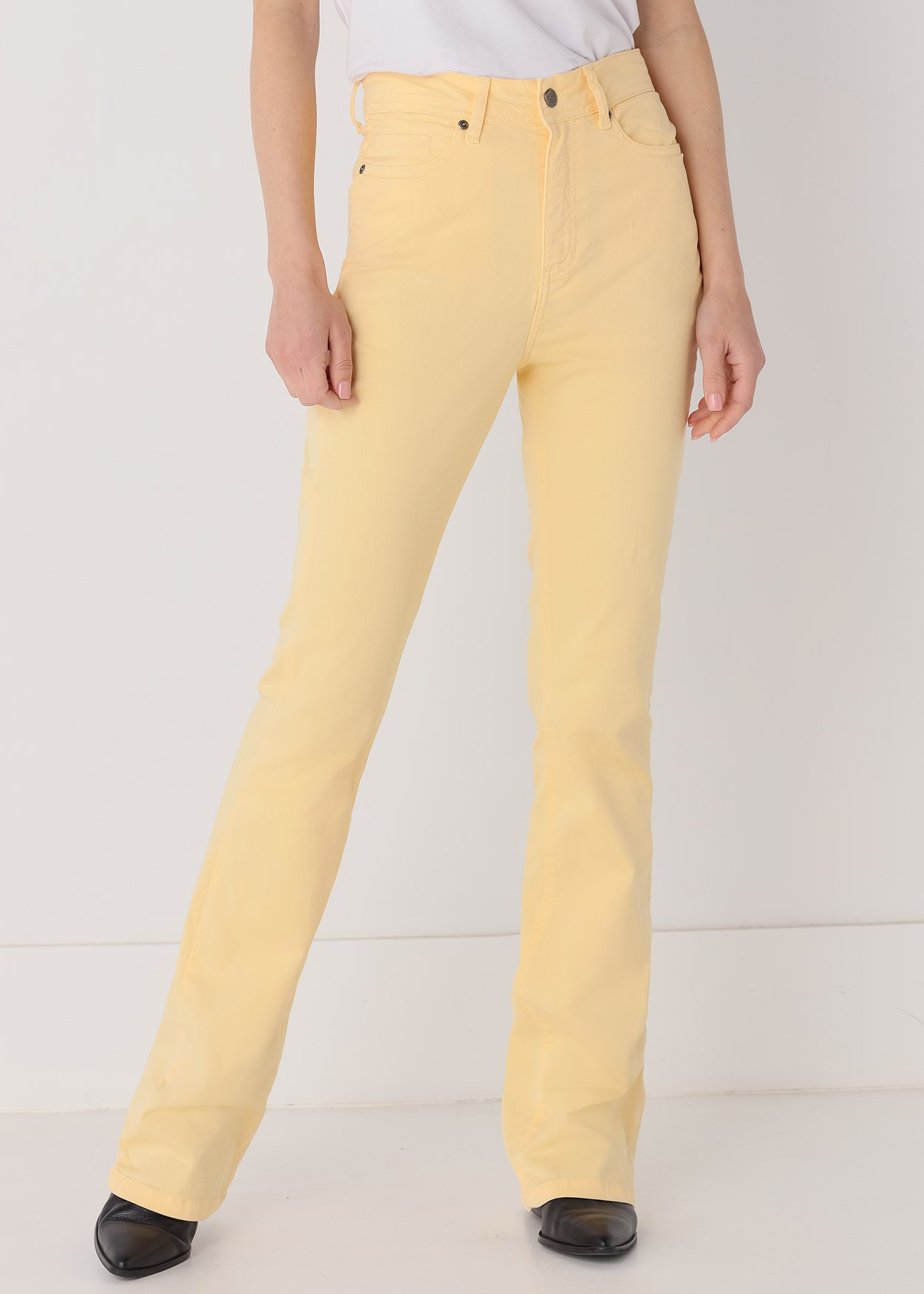 Pantalon de couleur Gracia-Pigm | Taille haute - Boot Cut | Taille en pouces Cimarron