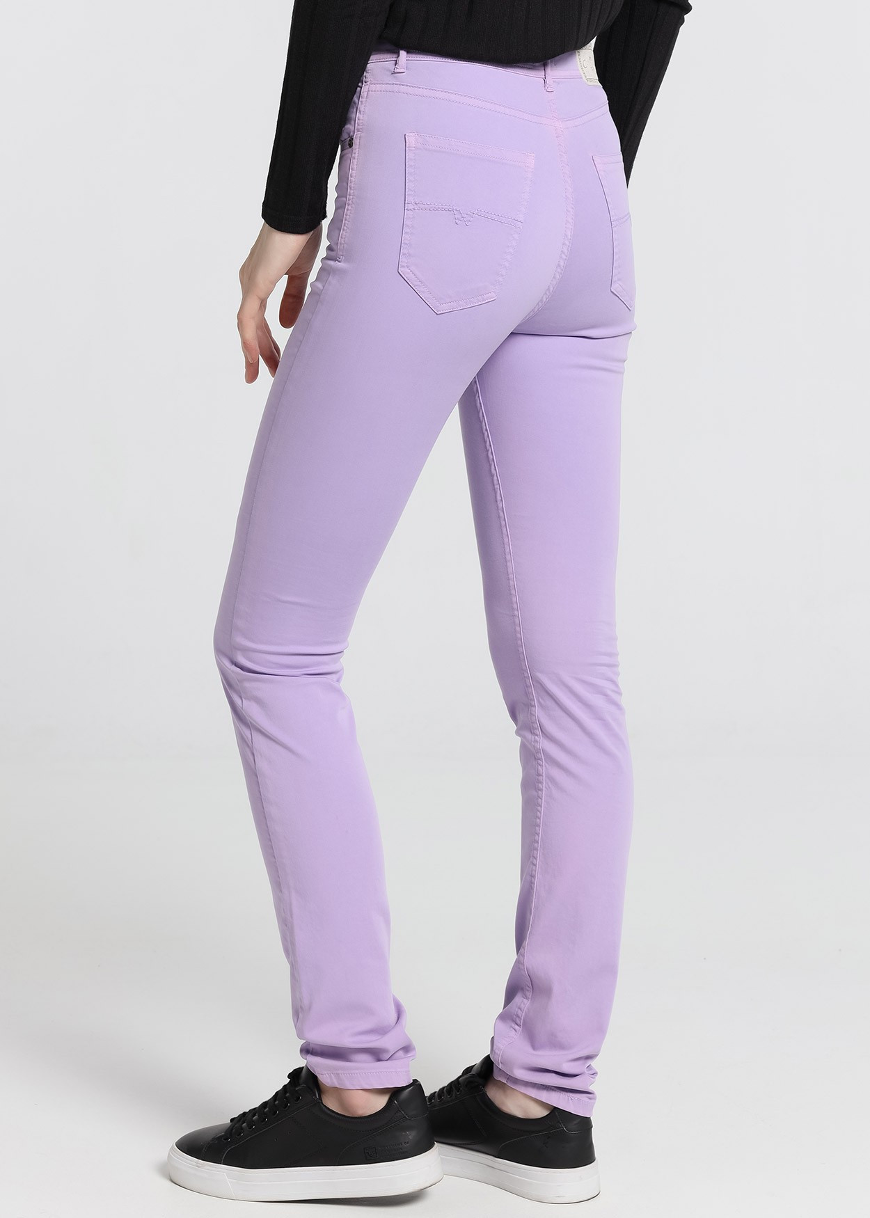 Couleur Nouflore-Satin Pêche Pantalon | Taille naturelle - Slim | Taille en pouces Cimarron