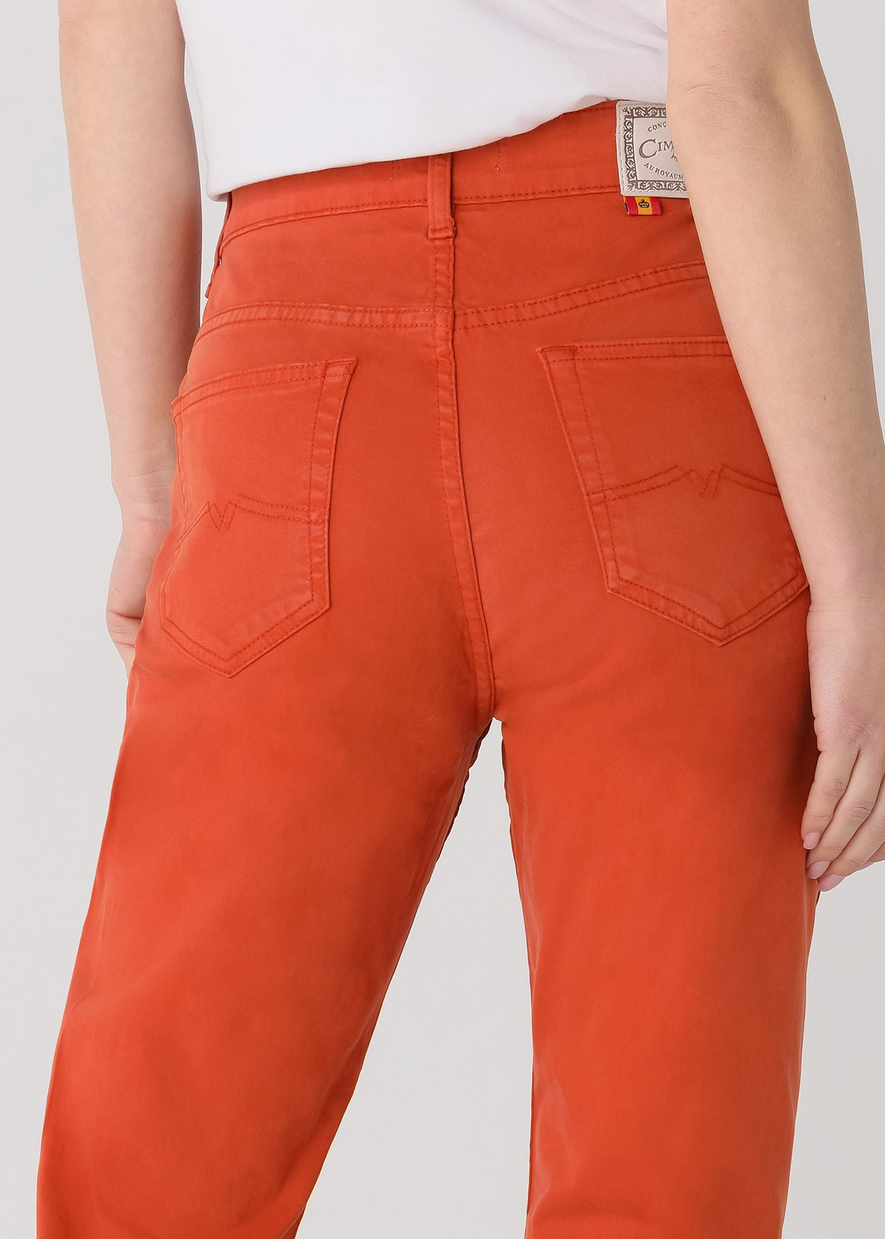 Couleur Carole-Pantalon Satin | Taille naturelle - Coupe Mom | Taille en pouces Cimarron