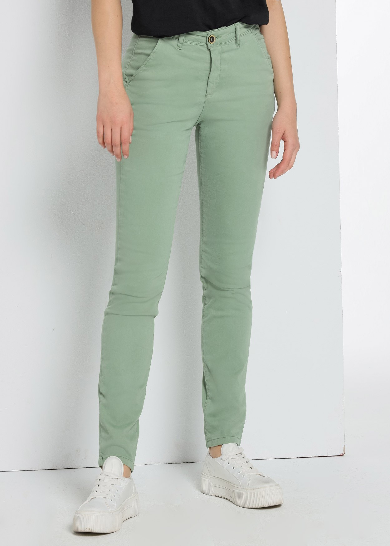 Chino | Clyde-Nectar Cimarron