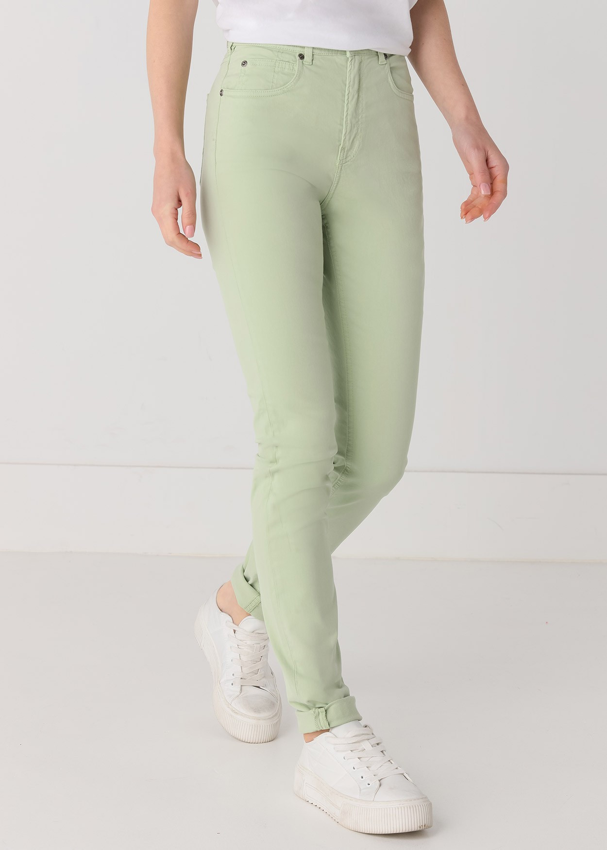 Couleur Nouflore-Satin Pêche Pantalon | Taille naturelle - Slim | Taille en pouces Cimarron