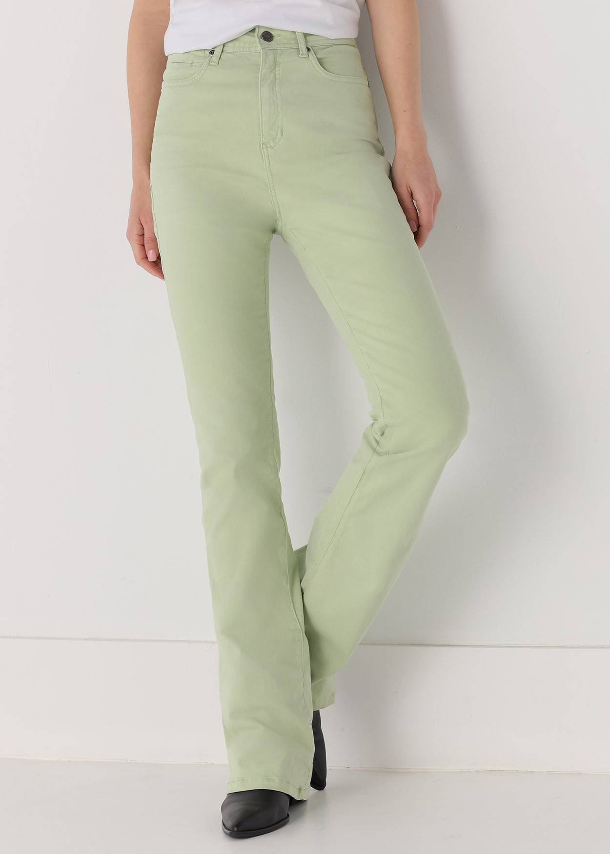 Pantalon de couleur Gracia-Nectar | Taille haute - Boot Cut | Taille en pouces Cimarron