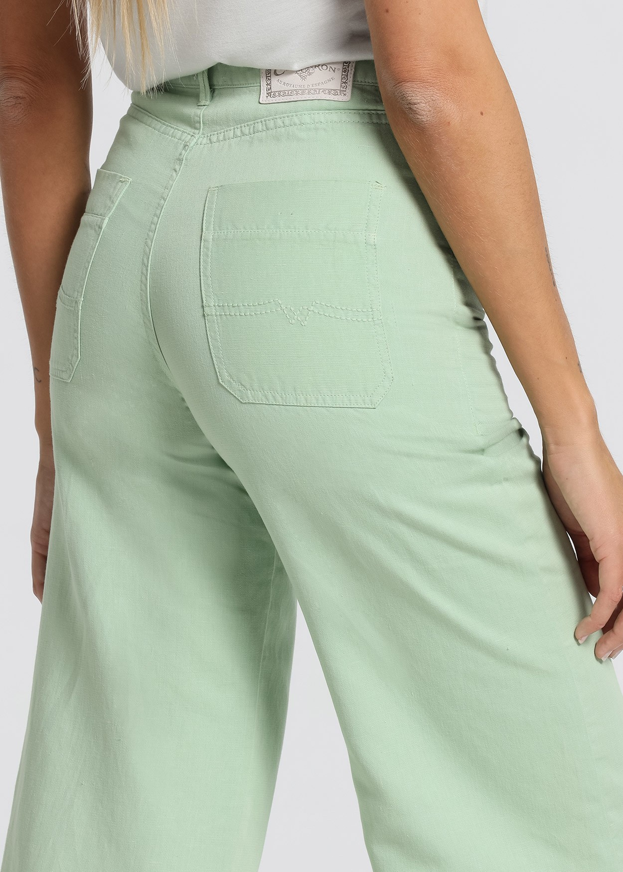Pantalon de couleur Martina-Zoelie | Taille naturelle - Coupe large court | Taille en pouces Cimarron