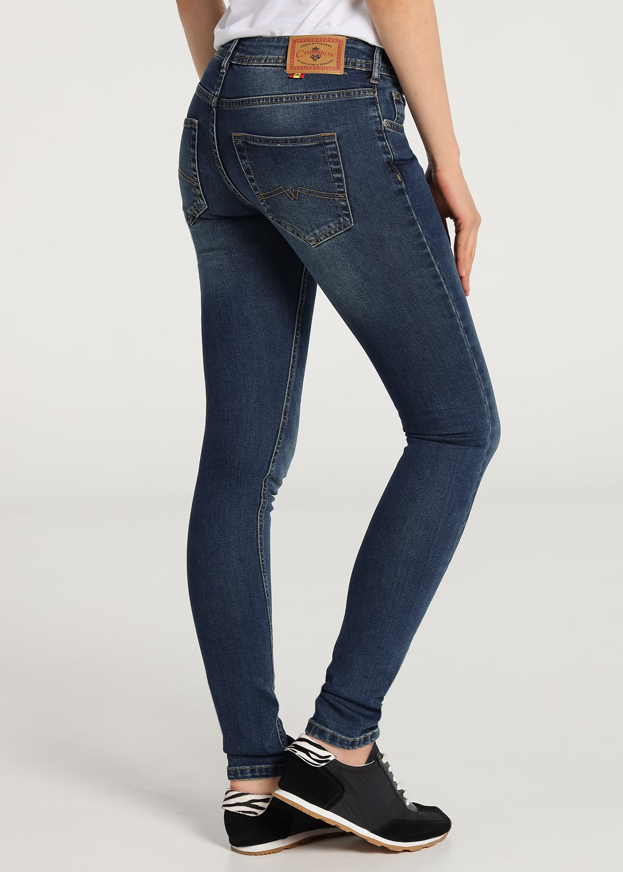 Jeans Cassis-Bailey | Taille en pouces Cimarron