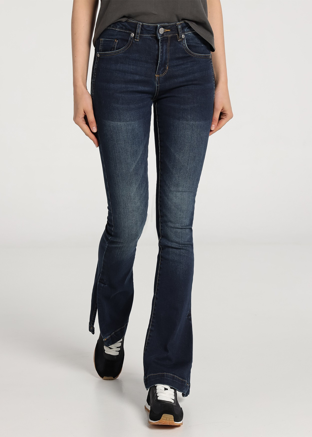 Jeans MANUELA-CROWS | Taille en pouces Cimarron